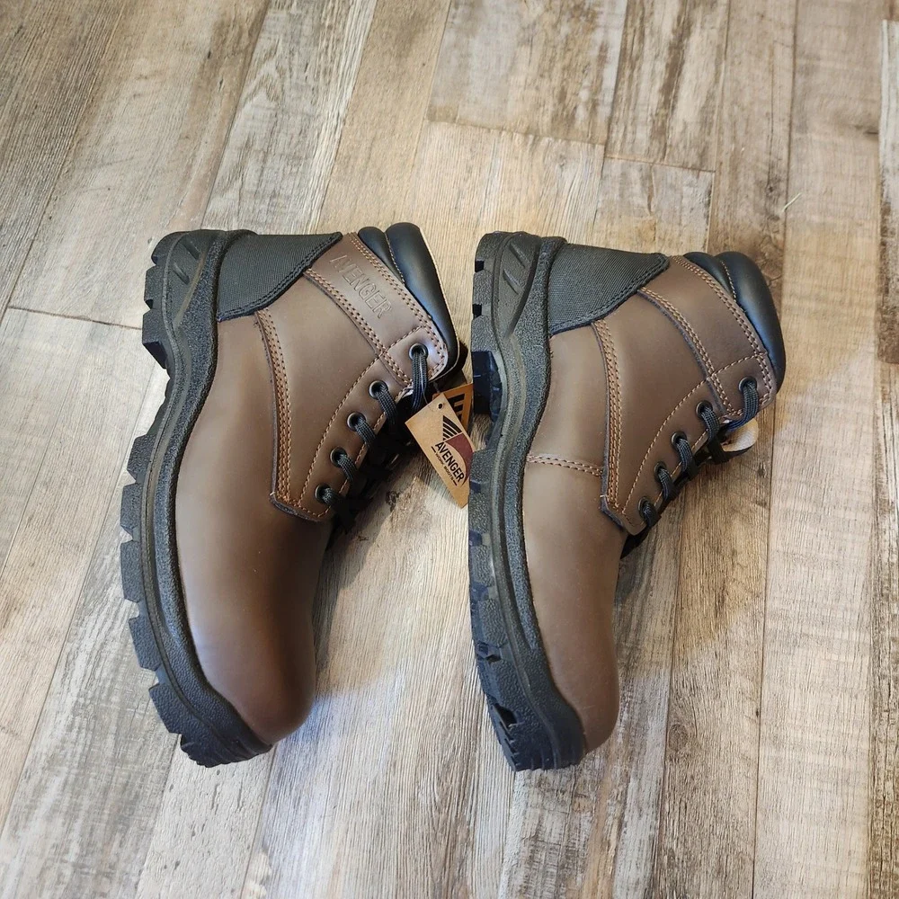 Avenger work boots